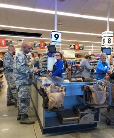 Photo of patrons shopping at Tyndall AFB Commissary Thumbnail