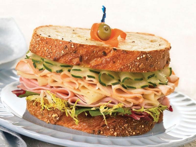 Heart Healthy Ham and Turkey Sandwich Thumbnail